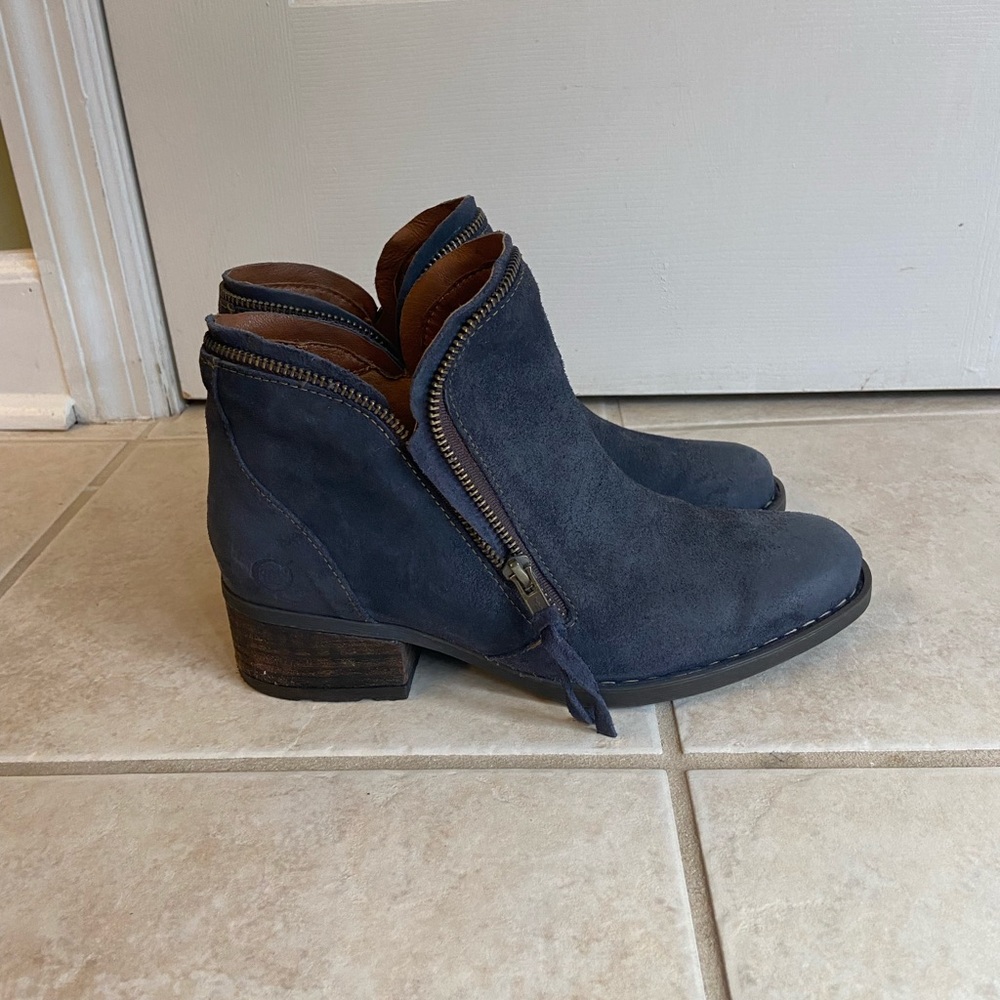Born Navy Suede Bootie - Size 8.5